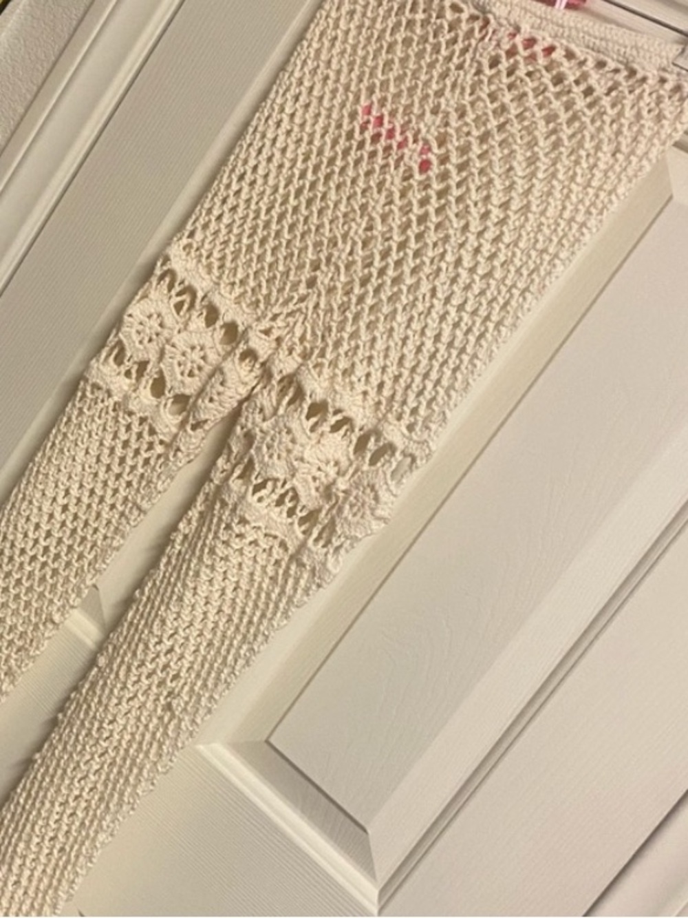 ❤️… Sugar Thrillz Beige crochet cream, color pants - Picture 3 of 6